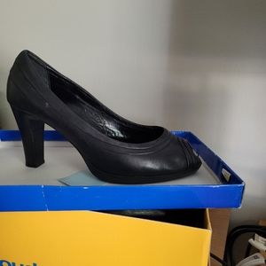 Cloudwalkers Black heel